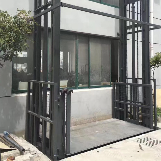 城关5吨室外升降货梯